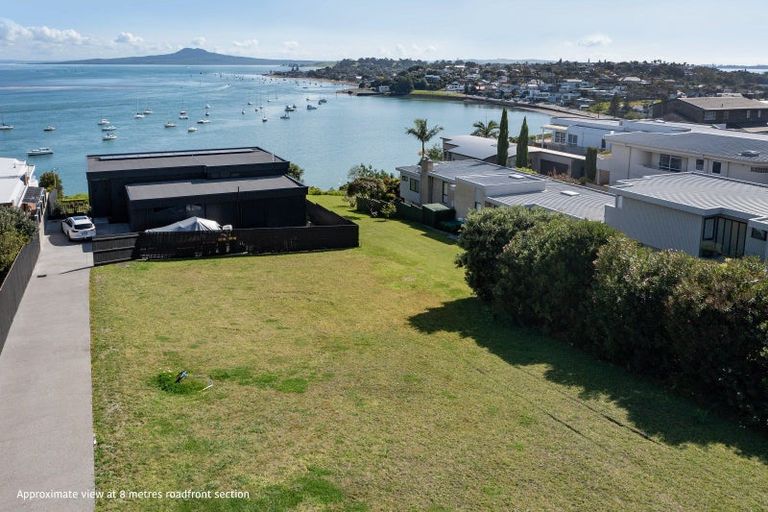 Photo of property in 27b Takutai Avenue, Bucklands Beach, Auckland, 2012