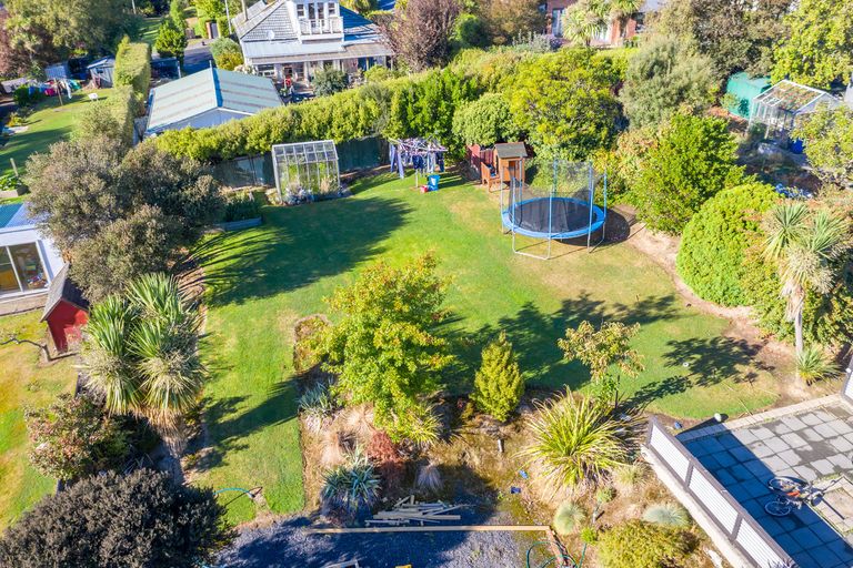 Photo of property in 8a Miller Street, Green Island, Dunedin, 9018