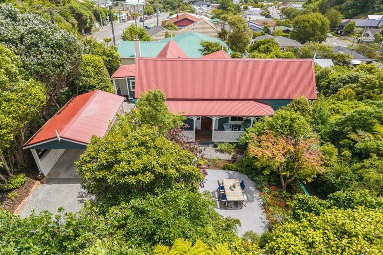 Photo of property in Glendaruel, 316 Karori Road, Karori, Wellington, 6012