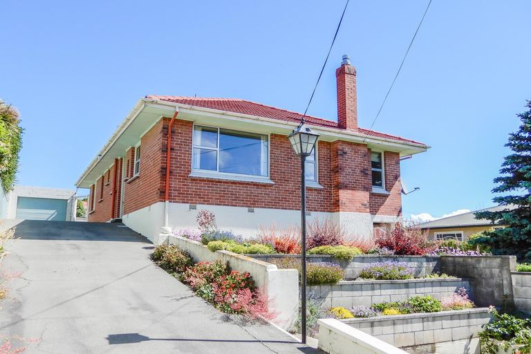 Photo of property in 67 Tamar Street, South Hill, Oamaru, 9400