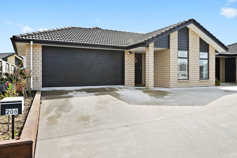 Photo of property in 208 Borman Road, Rototuna North, Hamilton, 3210