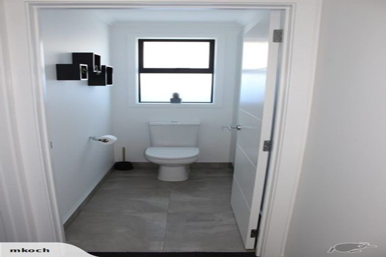 Photo of property in 11 Fuller Street, Papamoa Beach, Papamoa, 3118