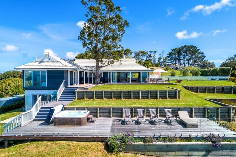 Photo of property in 70 Cowes Bay Road, Waiheke Island, 1971