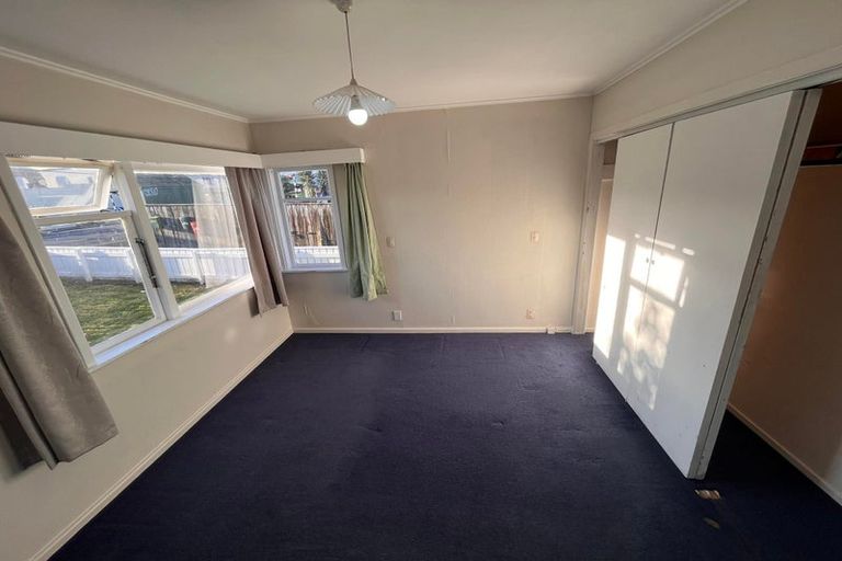 Photo of property in 1/954 High Street, Avalon, Lower Hutt, 5011