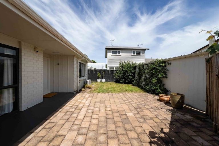 Photo of property in 10c Frances Street, Hamilton East, Hamilton, 3216