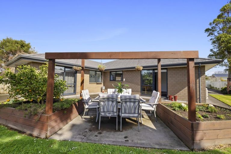 Photo of property in 206a Ngamotu Road, Spotswood, New Plymouth, 4310