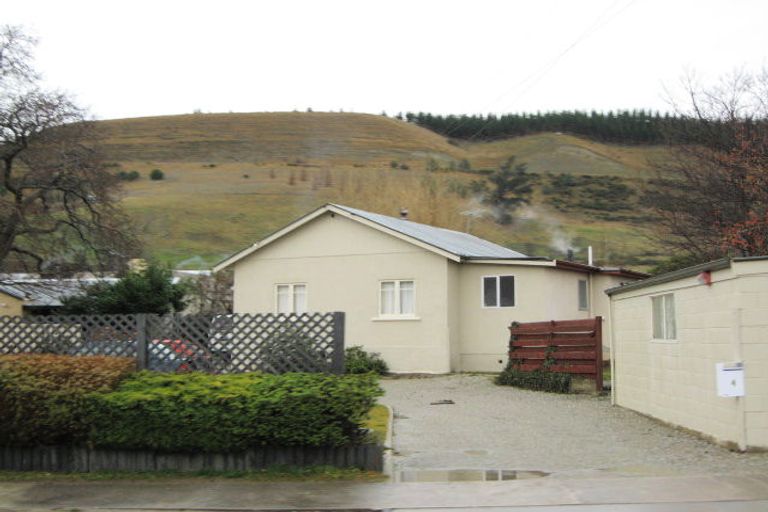 Photo of property in Popular Lodge Flats, 4 Fache Street, Clyde, 9330