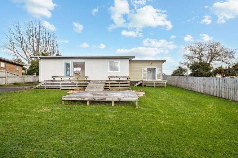 Photo of property in 42 Gibson Road, Tuakau, 2121