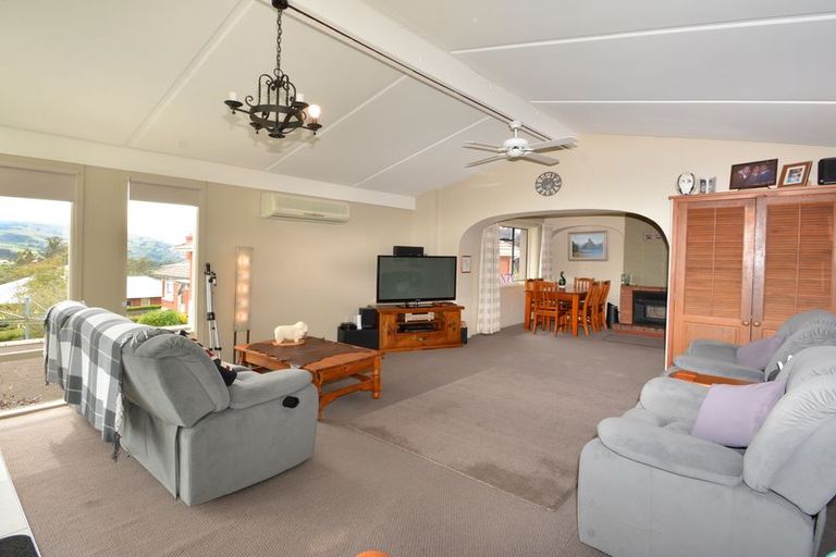 Photo of property in 18 Derwent Street, Helensburgh, Dunedin, 9010