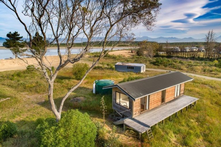 Photo of property in 162 Aranui Road, Mapua, 7005