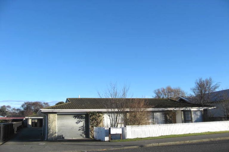 Photo of property in 28 Sydney Street, Windsor, Invercargill, 9810