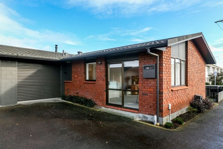 Photo of property in 1/41 Fulford Street, New Plymouth, 4310