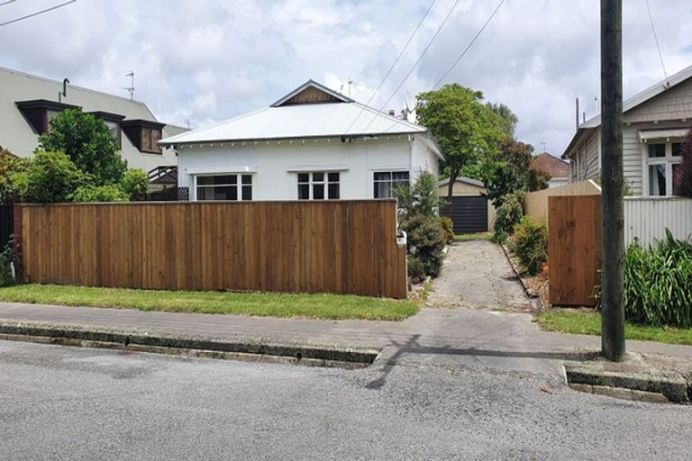 Photo of property in 37 Albany Street, St Albans, Christchurch, 8014