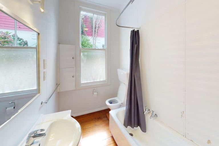 Photo of property in 600 Ferguson Street, Terrace End, Palmerston North, 4410