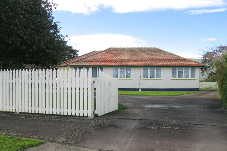 Photo of property in 81 Clyde Crescent, Roslyn, Palmerston North, 4414