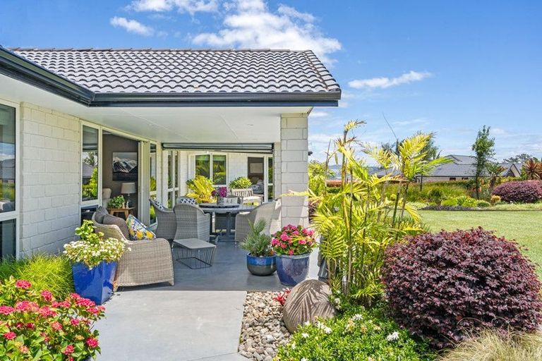 Photo of property in 9 Summerfield Way, Parahaki, Whangarei, 0112