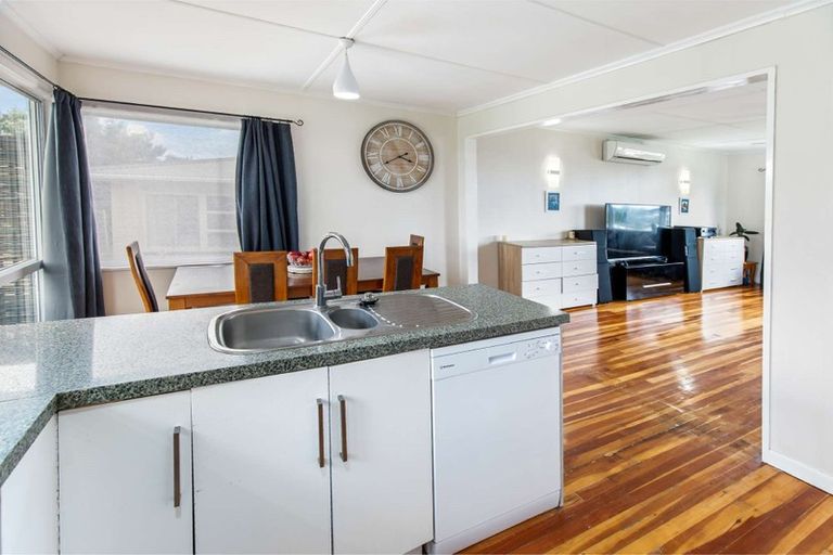 Photo of property in 9 Broadhead Avenue, Tawhero, Whanganui, 4501