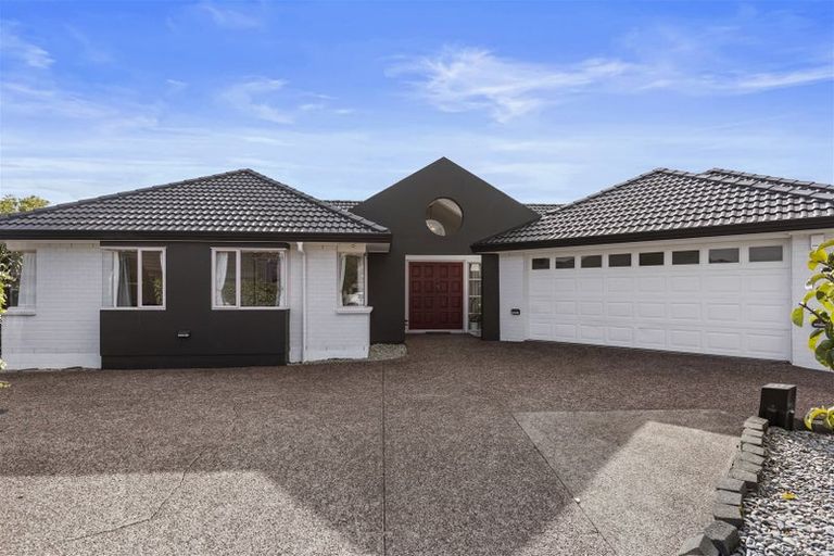 Photo of property in 15 Windsong Court, Northpark, Auckland, 2013