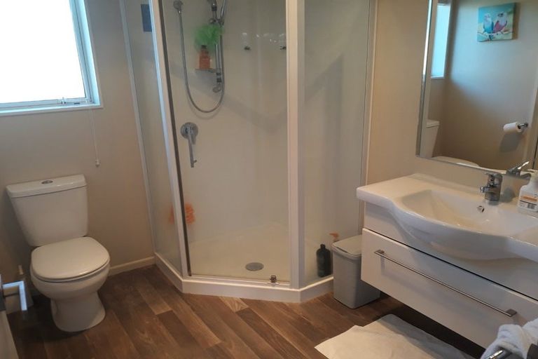 Photo of property in 19 Leeston Lake Road, Leeston, 7632