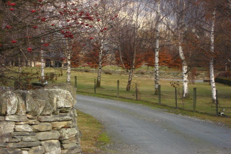 Photo of property in 584 Speargrass Flat Road, Lake Hayes, Queenstown, 9371