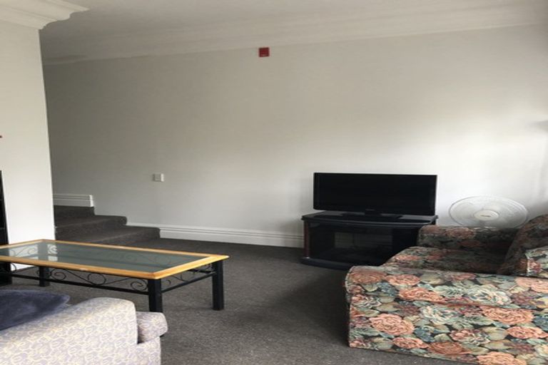 Photo of property in 201 The Terrace, Wellington Central, Wellington, 6011