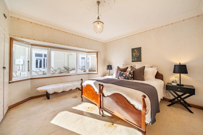 Photo of property in 35 Ropata Crescent, Boulcott, Lower Hutt, 5010