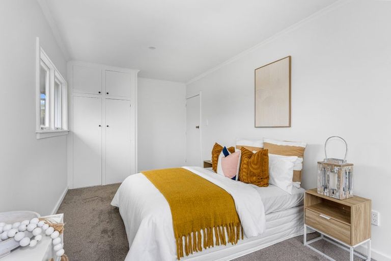 Photo of property in 33 Glenrowan Avenue, Avondale, Christchurch, 8061