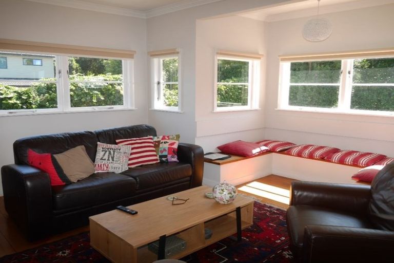 Photo of property in 41a Tiromoana Road, Raumati South, Paraparaumu, 5032