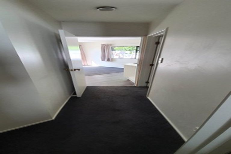 Photo of property in 68a Vipond Road, Stanmore Bay, Whangaparaoa, 0932