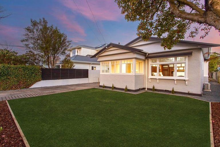 Photo of property in 96 Rose Street, Somerfield, Christchurch, 8024