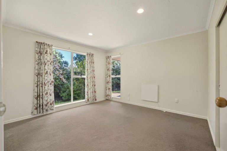 Photo of property in 43 Bank Street, Amberley, 7410