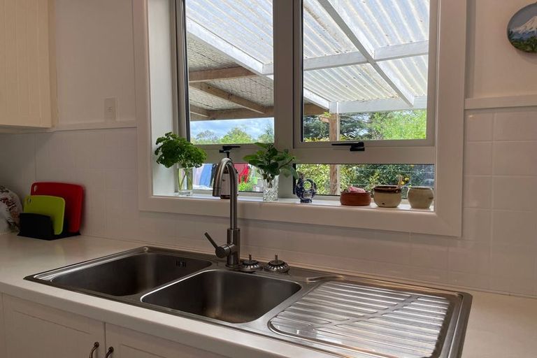 Photo of property in 22 Walkers Road, Longburn, Palmerston North, 4477