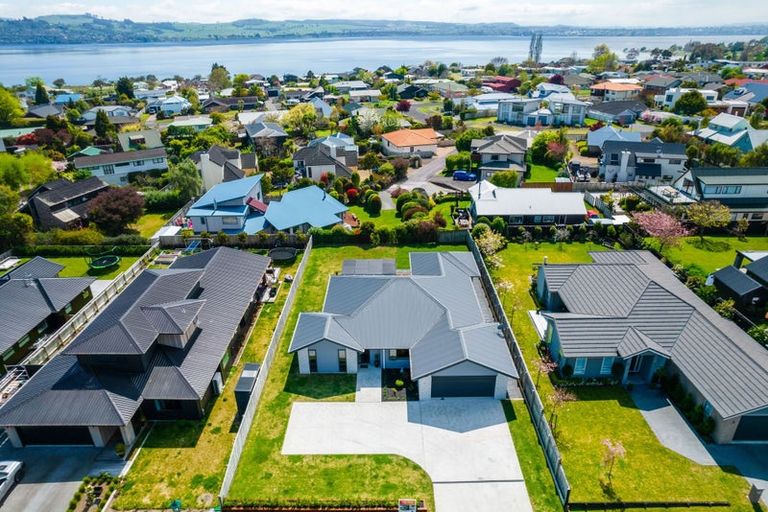 Photo of property in 83 Victory Drive, Wharewaka, Taupo, 3330