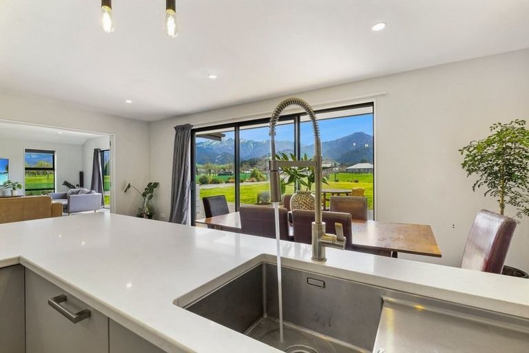 Photo of property in 6 Ewen Place, Hanmer Springs, 7334