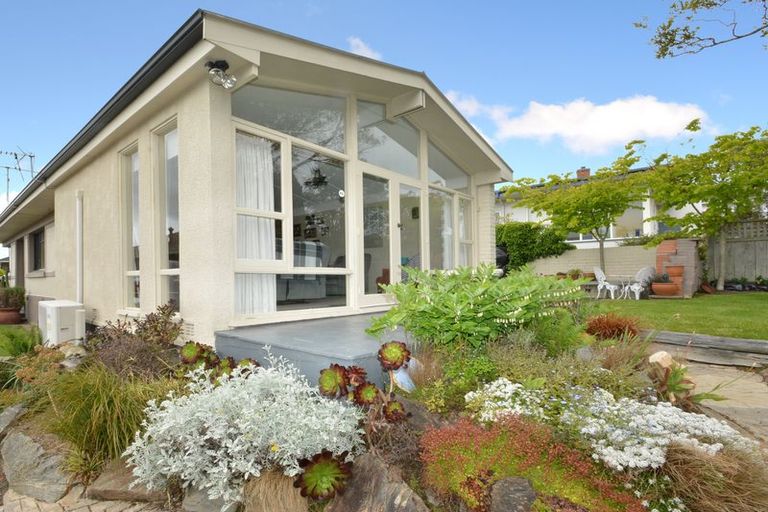 Photo of property in 18 Derwent Street, Helensburgh, Dunedin, 9010