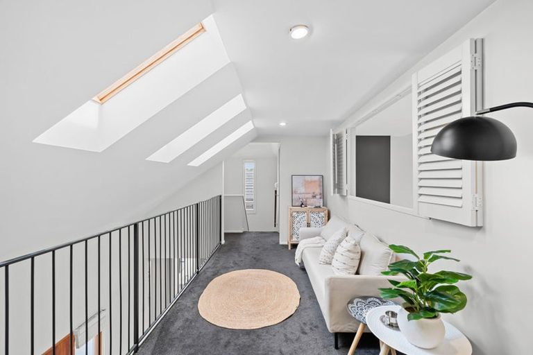 Photo of property in 76 Maidstone Road, Ilam, Christchurch, 8041