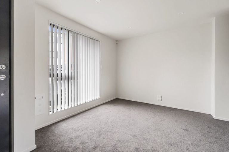 Photo of property in 45 Marumaru Lane, Manurewa, Auckland, 2102