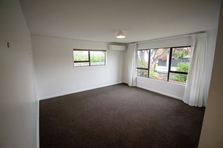 Photo of property in 42 Glenfield Crescent, Mairehau, Christchurch, 8052