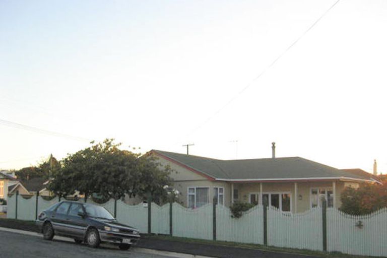 Photo of property in 52 Upper Ure Street, South Hill, Oamaru, 9400