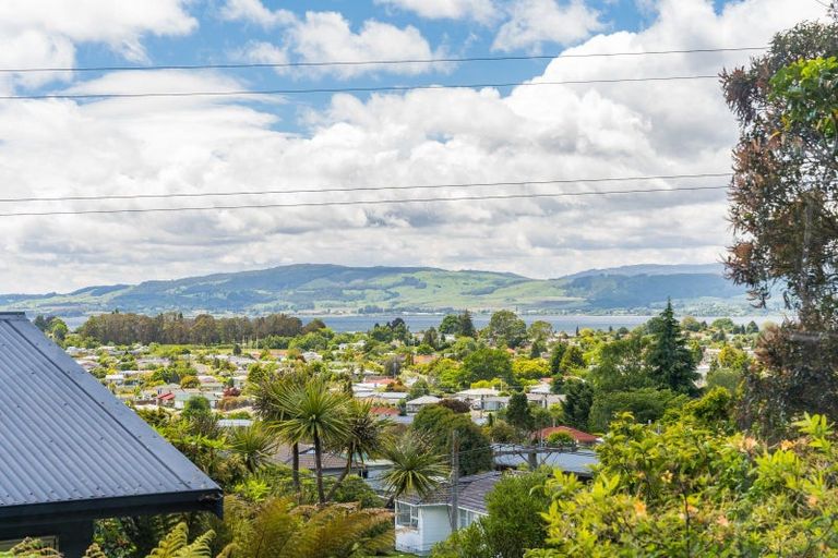 Photo of property in 75 Mallard Drive, Selwyn Heights, Rotorua, 3015