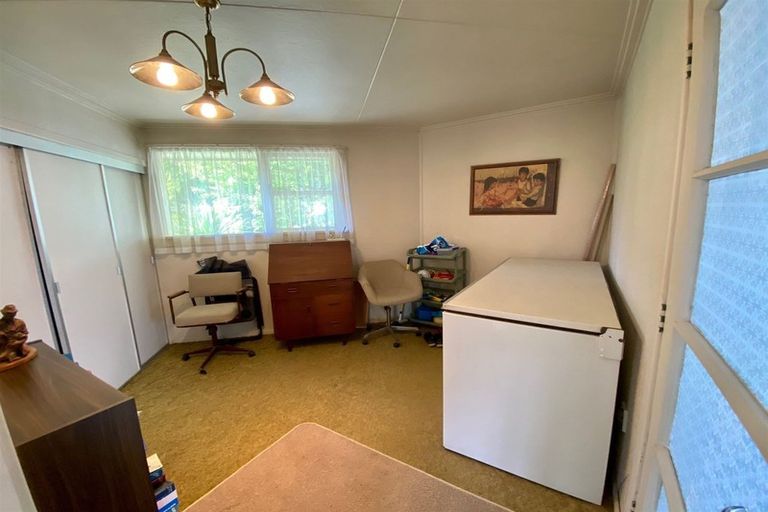 Photo of property in 1 Riverview Lane, Balclutha, 9230