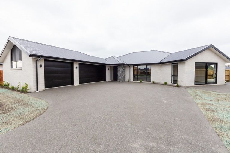 Photo of property in 101 Prestons Park Drive, Marshland, Christchurch, 8083