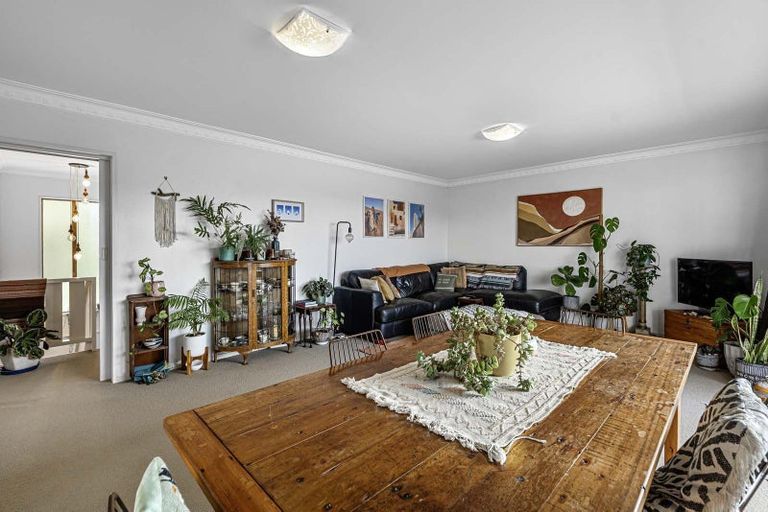 Photo of property in 20a Pine Avenue, Otumoetai, Tauranga, 3110