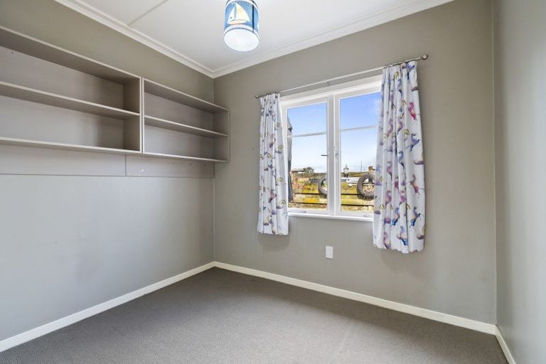 Photo of property in 21 Blackwell Street, Marton, 4710