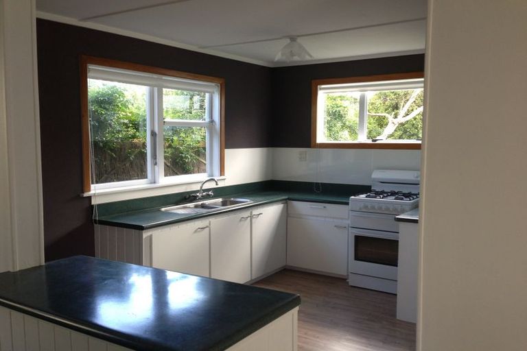 Photo of property in 25 Kingswood Street, Takaro, Palmerston North, 4412