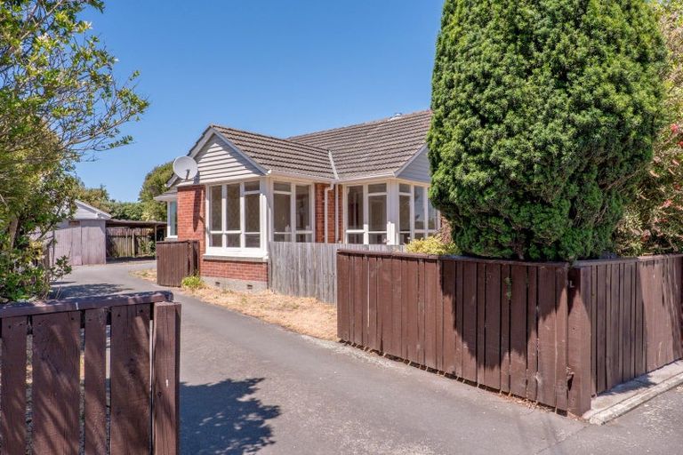 Photo of property in 18 Doreen Street, Aranui, Christchurch, 8061