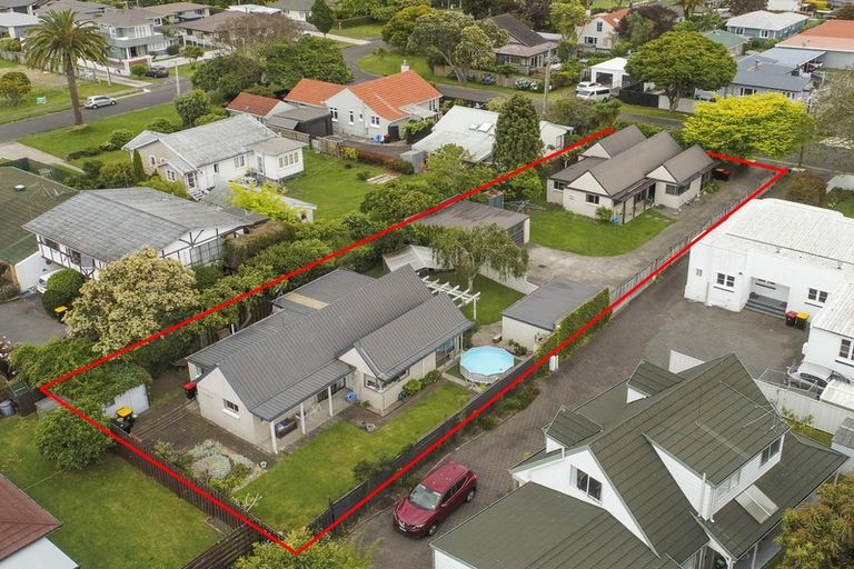 Photo of property in 14a Alexander Street, Tauranga South, Tauranga, 3112