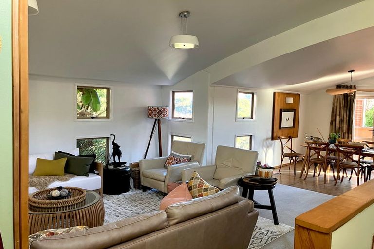 Photo of property in 24 Carnmore Place, Torbay, Auckland, 0630