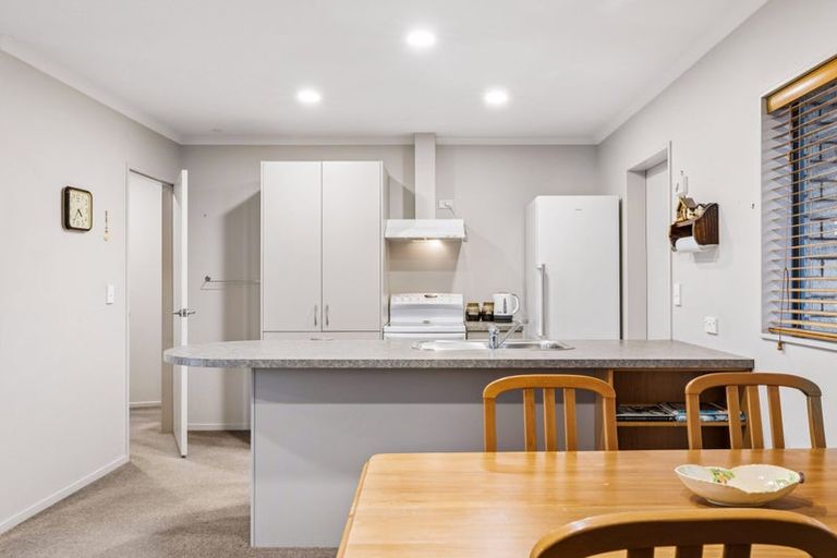 Photo of property in 4/169 Wellington Street, Pukekohe, 2120
