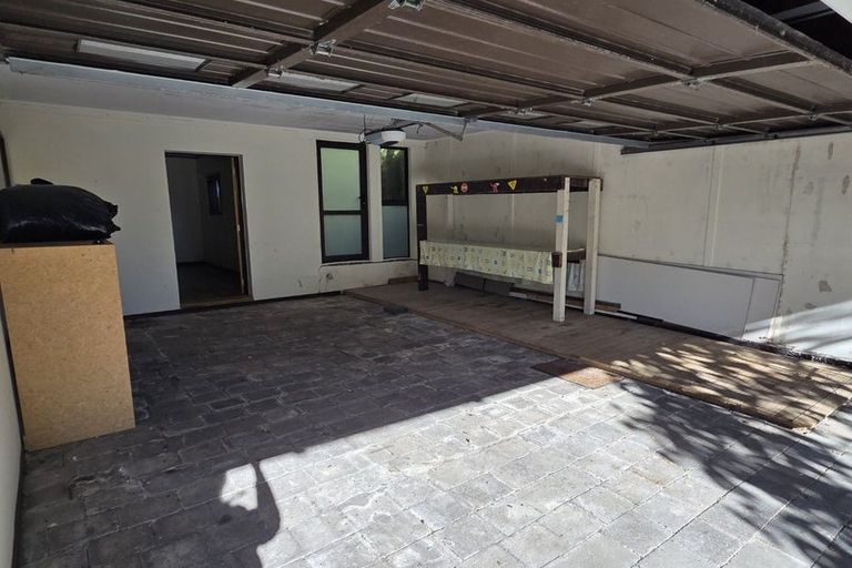 Photo of property in 13 Charles Dickens Drive, Mellons Bay, Auckland, 2014